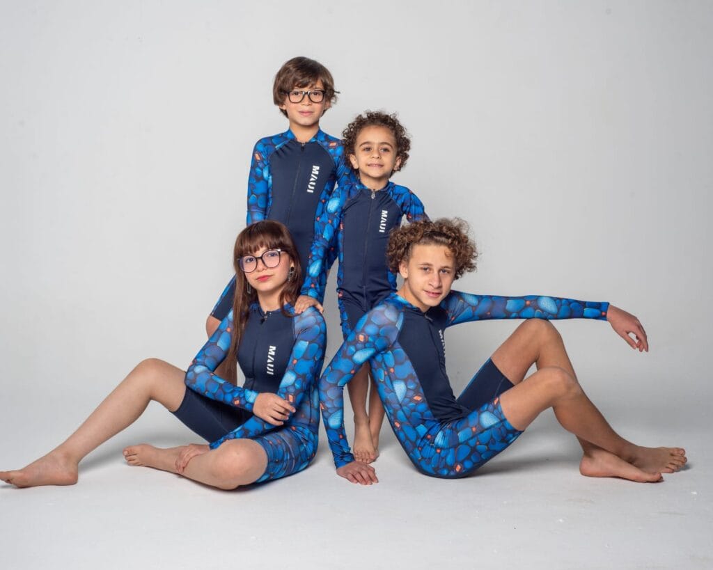 بدلة سباحة كم شورت للأطفال