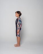 ⁦بدلة سباحة كم شورت للأطفال -باللون الأسود مع نقشة الحجر الأبيض⁩ - الصورة ⁦6⁩