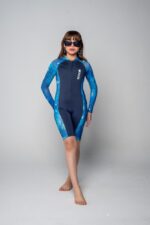 ⁦بدلة سباحة كم شورت للأطفال -باللون الكحلي مع نقشة النجوم الزرقاء⁩ - الصورة ⁦4⁩