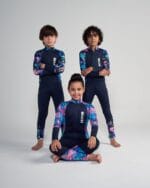 بدلة سباحة كاملة للأطفال - باللون الكحلي مع نقشة قنديل البحر