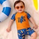 مايوه بيبي أولادي قطعتين مبطن - طقم سباحة ناعم بنقشة Surf Rider برتقالي | MAUI